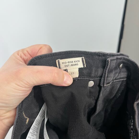 Madewell Mid-Rise Kick Out Jeans in Starkey Wash - Picture 8 of 10